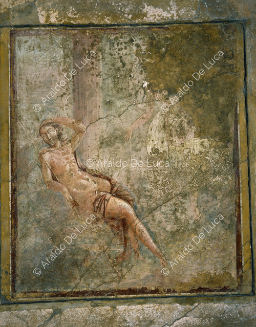 Centenary House. Triclinium. Fresco with a reclining woman