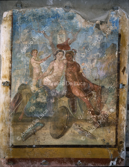 Haus der Ephebe. Sommerliches Triclinium. Fresko mit Mars und Venus