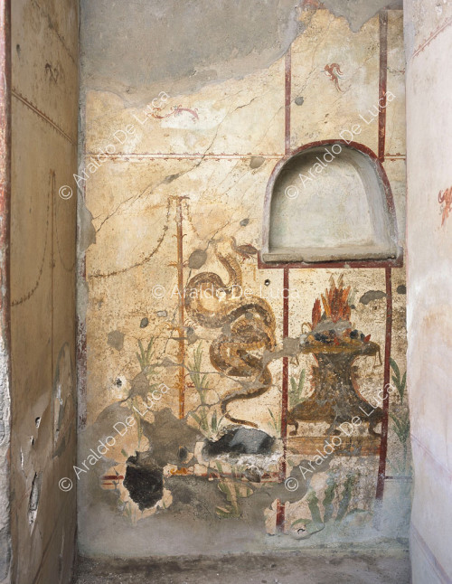 House of the Ephebe. Lararium. Fresco with snakes