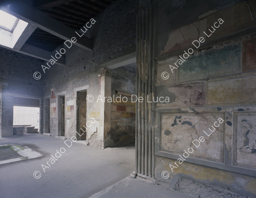 Casa di Sallustio. Atrio decorato con affreschi in I stile