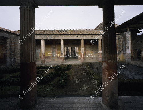 House of the Dioscuri. Peristyle and garden