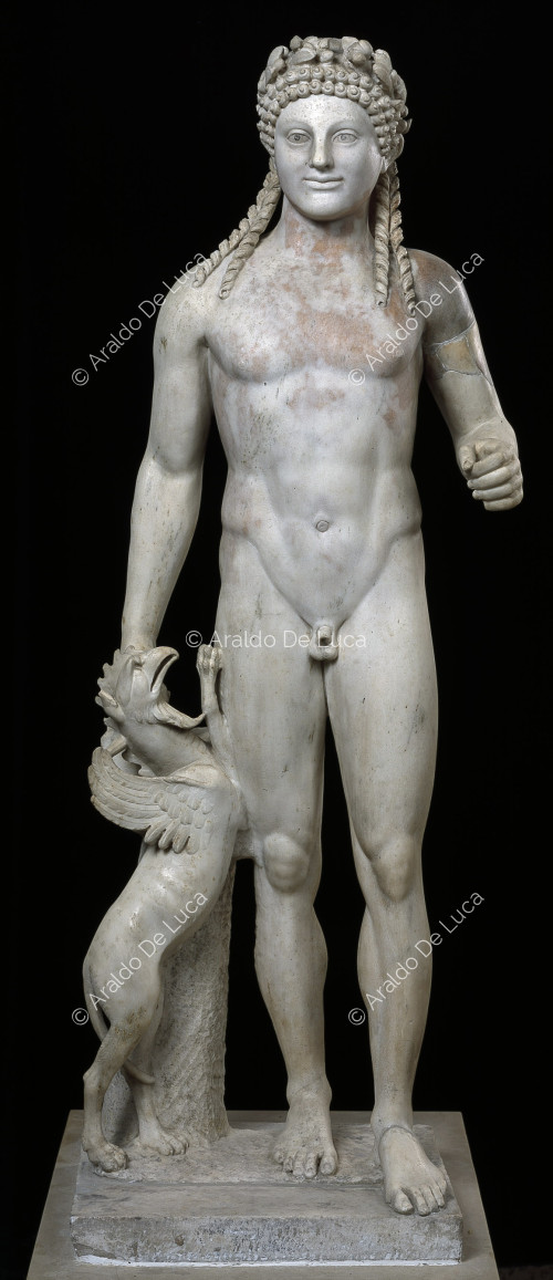 Statue d'Apollon en marbre