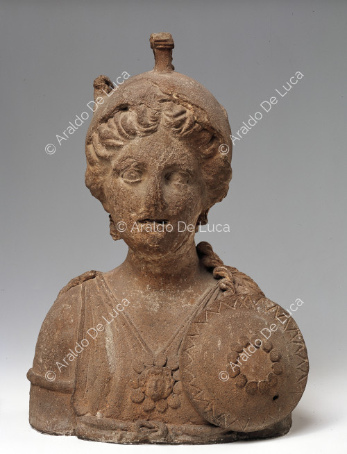Busto de arcilla de Artemisa