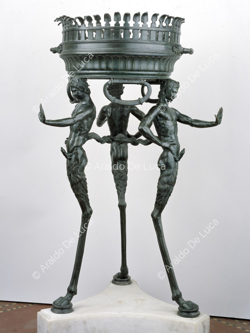 Bronze tripod with Satyrs