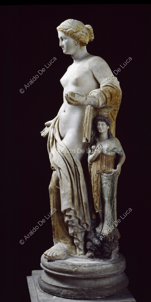 Estatua de mármol de Afrodita Lovatelli
