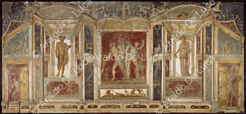 Frise en stuc avec Silène en état d'ébriété soutenu par des Satyres