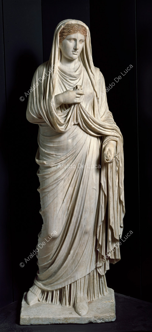 Marble statue of Eumachia