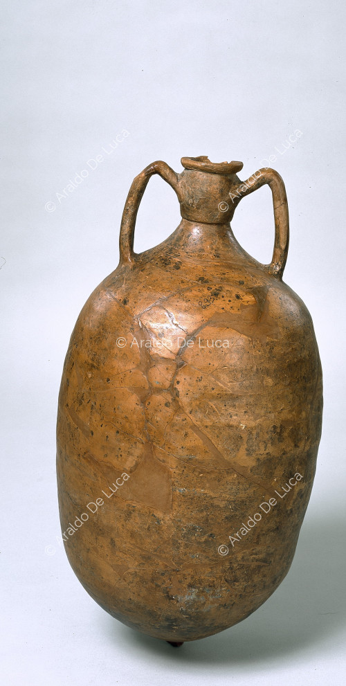 Oil amphora