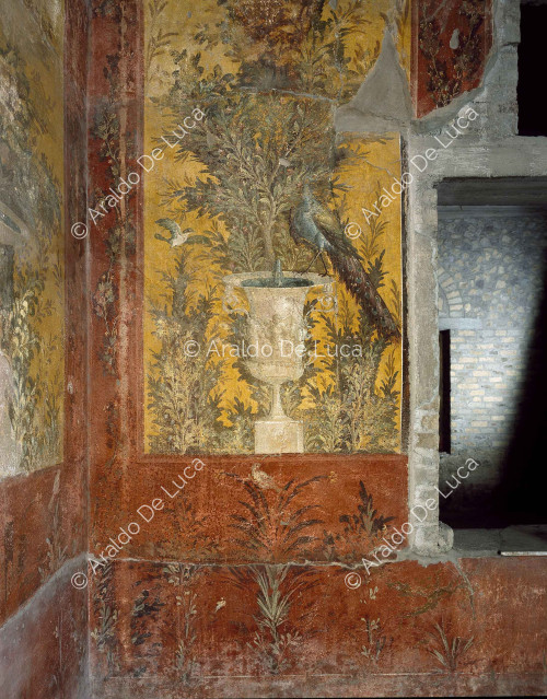 Villa von Oplonti. Nymphaeum. Fresko. Detail mit Springbrunnen und Pfau