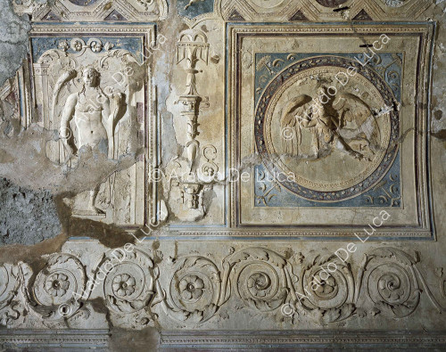 Forum Baths. Tepidarium. Vault relief
