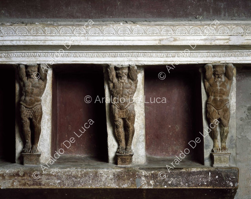 Forum Bäder. Tepidarium. Gewölbe mit Telamonen