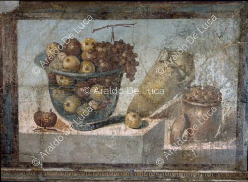 Frieze with still life
