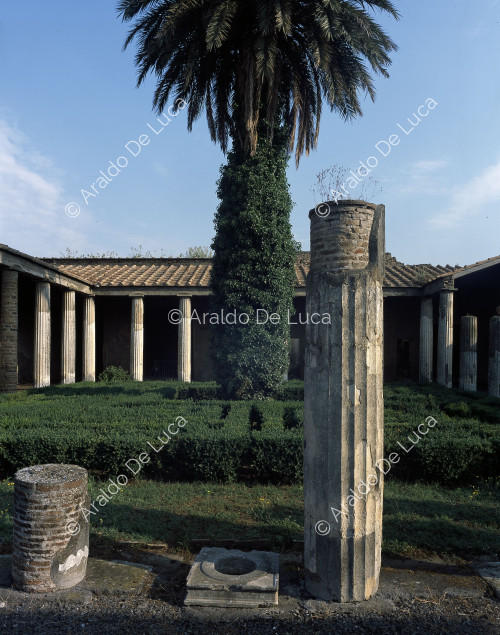 House of the Labyrinth. Peristyle and garden