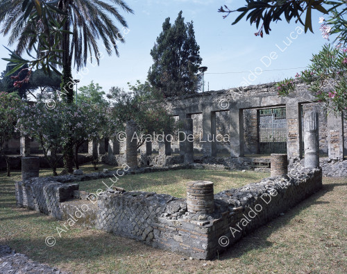 Villa von Diomede. Veranda Garten