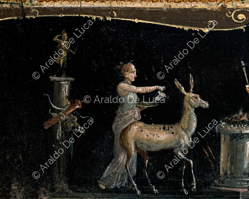 Haus der Vettii. Triclinium-Fries. Fresko mit der Opferung der Iphigenie. Detail mit Diana