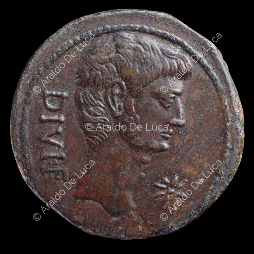 Head of Octavian