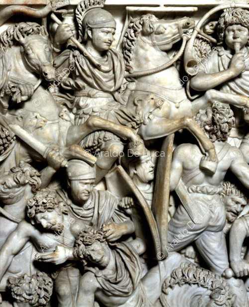 Sarcófago de Ludovisi con escena de batalla entre romanos y bárbaros ostrogodos