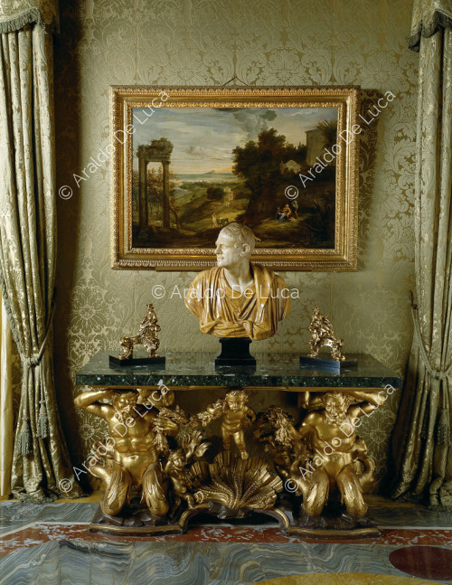 Table console provenant de la galerie du Palazzo Buonaccorsi à Macerata