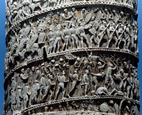 Colonne commémorative de l'empereur Marc Aurèle