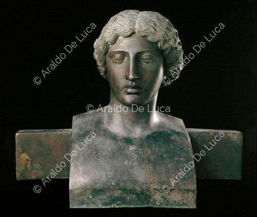 Bust of Danaid or water-bearer