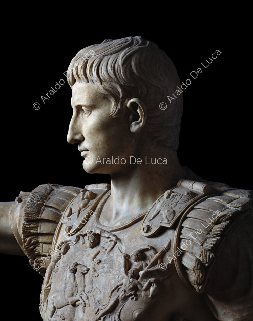 Statua di Augusto di Prima Porta. Particolare del busto