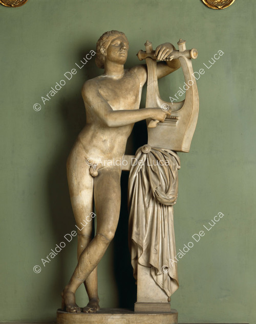 Statue de Pothos - Apollo citaredo