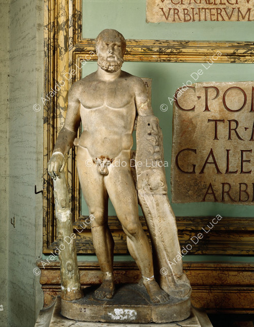 Statua di Ercole