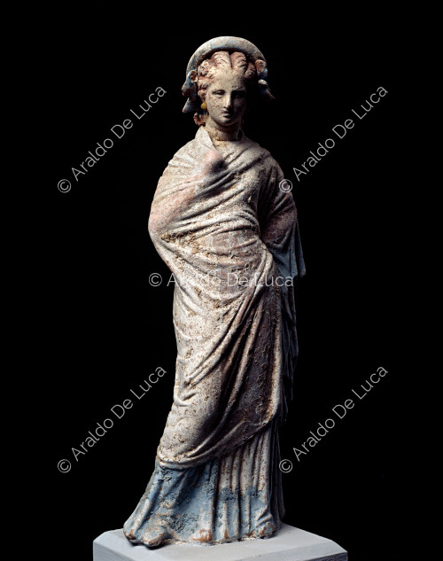 Terrakotta-Statuette im Tanagra-Stil