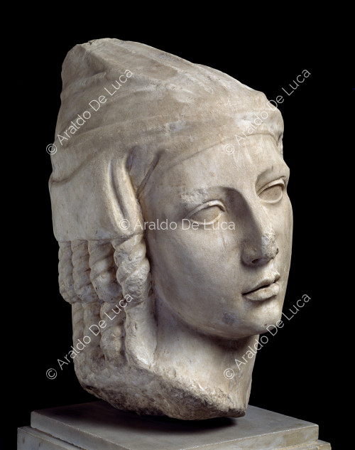 Female head with headdress