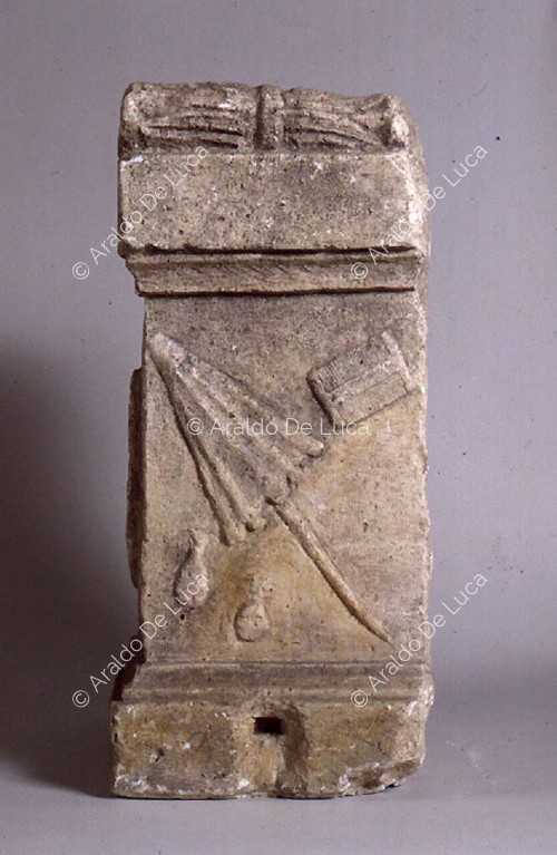 Cippo funerario di Poppedia Secunda