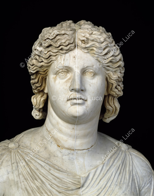 Busto di Apollo