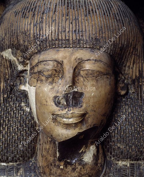 Male face (Khaemhat or Imhotep)