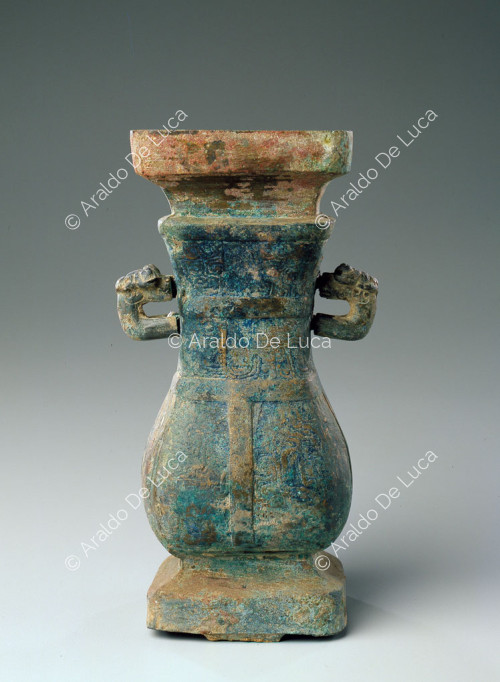 Modell eines rituellen Hu - Vase mit zwei Henkeln