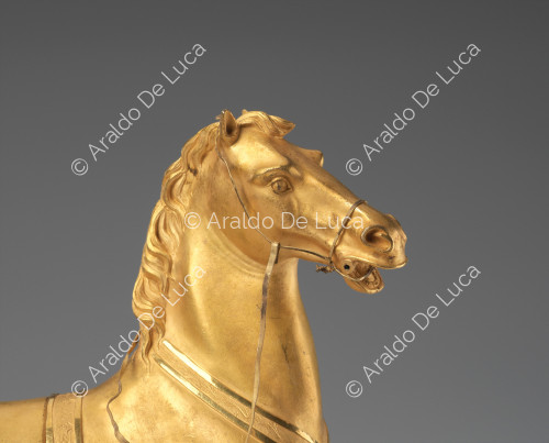 Cavallo guidato da un amorino - Pendola da tavolo, particolare del cavallo