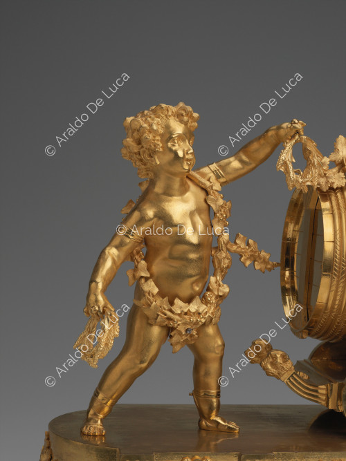 Triomphe de Bacchus enfant - Horloge de table, détail de la figure du chérubin