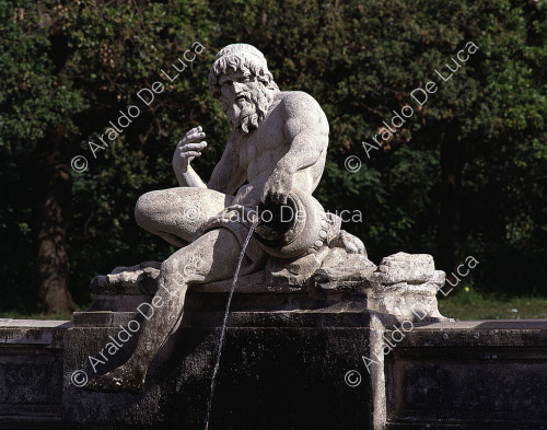 Statua della fontana di Cerere, particolare