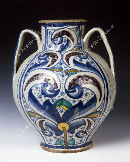 Vaso in ceramica dipinta